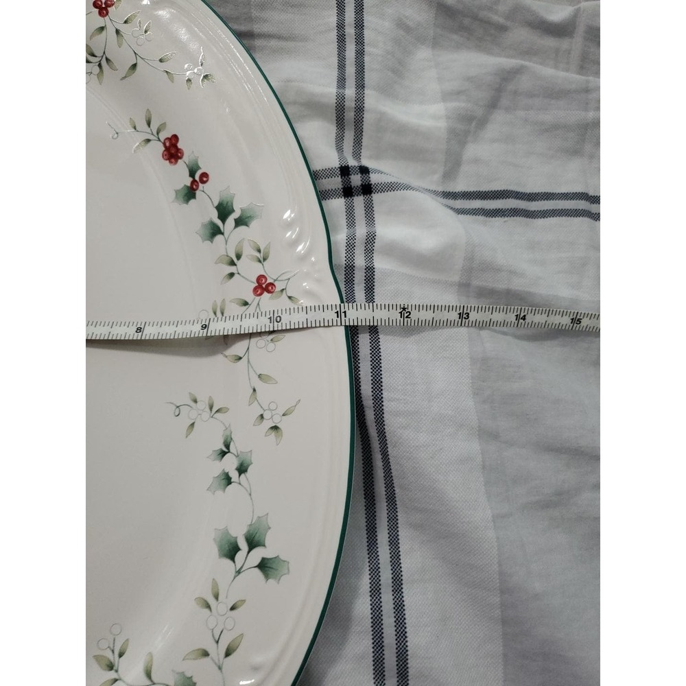 Pfaltzgraff winterberry platter - Picture 6 of 6